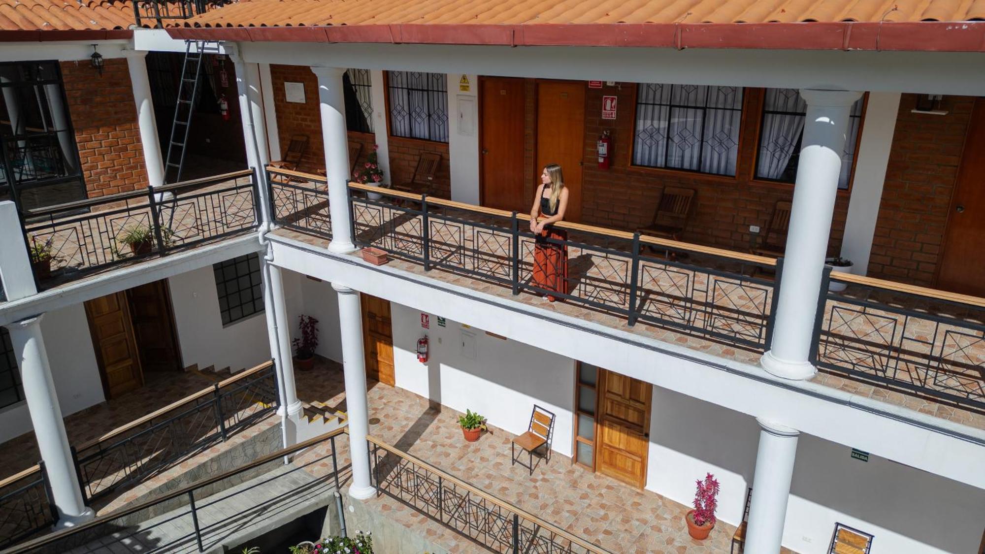 Tupac Huaraz Hostel Exterior photo